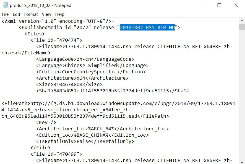 Fragment pliku XML wskazujący na datę premiery październikowej aktualizacji Windowsa 10, źródło: Windows Latest.