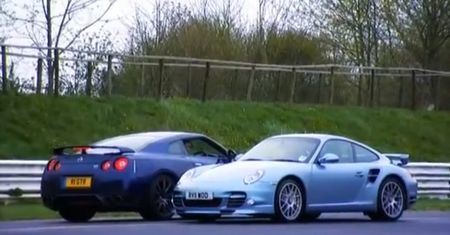 Japońska Godzilla kontra niemiecki klasyk - GT-R i 911 w porównaniu Fifth Gear [wideo]