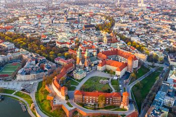 Pogoda w Krakowie. Prognoza na poniedziałek 23 lutego. Przelotny deszcz