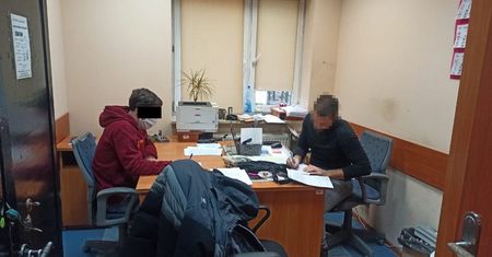 Warszawa. Brał kredyty na cudze dane. Wyłudził ponad 20 tys. zł