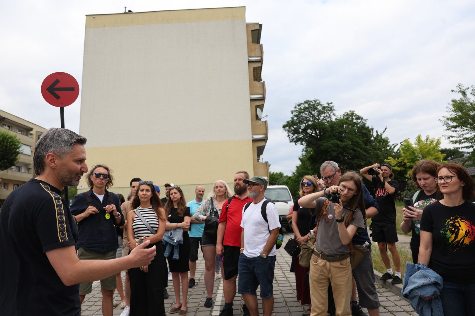 Z trzepaka na scenę – historia śląskiego rapu z Piotrem Gutkowskim