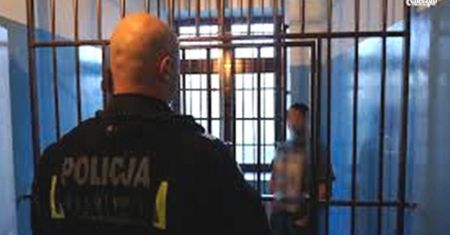 Śląskie. Zatankował w Cieszynie 160 litrów i zwiał. Kartotekę miał bogatą