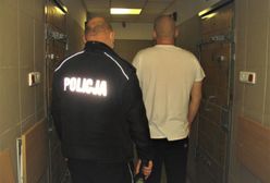 Mazowieckie. Policjanci zajrzeli do lodówki. 29-latek gorzko pożałował