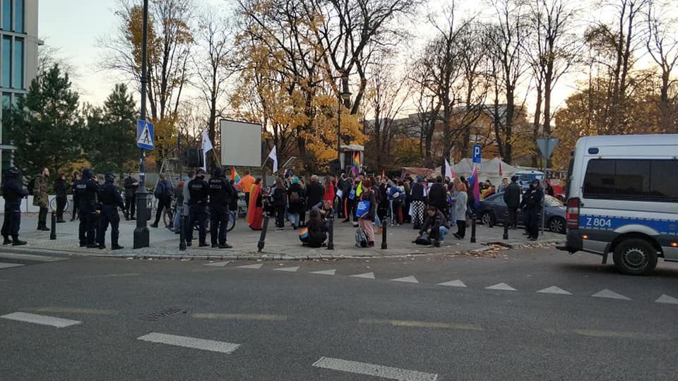Sejm zajmie się ustawą "Stop LGBT". Protest na Wiejskiej