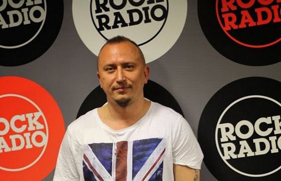 Mikołaj Lizut z Rock Radia przechodzi do TOK FM. Nowy program w lutym