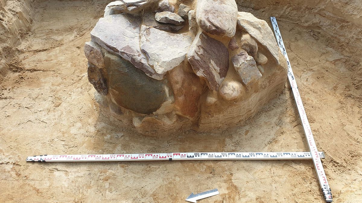  Urna domkowa została odkryta w Bożepolu Wielkim