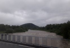 Nowy Sącz. Prezydent zamknął most na rzece Kamienica. Fatalny stan techniczny