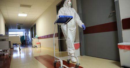 Koronawirus w Polsce. Nowe przypadki zakażenia. Ministerstwo Zdrowia opublikowało raport