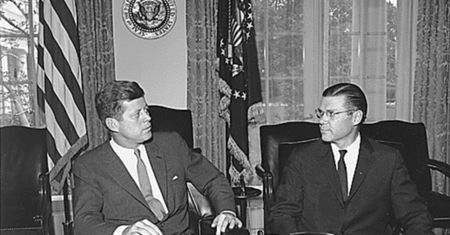 CIA chciała mordować Amerykanów. Ta historia wydarzyła się naprawdę