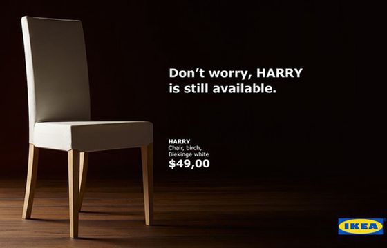 IKEA w reklamie krzesła i pojemnika na żywność zabawnie wykorzystuje ślub księcia Harry'ego