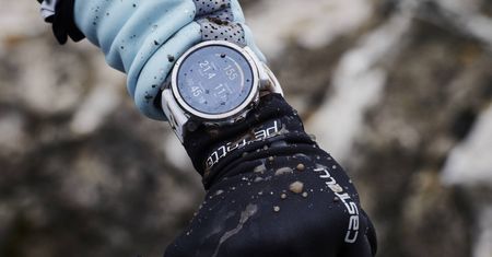 Polar Grit X to zegarek, który zadba o ciebie podczas treningu (i w każdej innej chwili też)