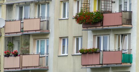 Nawet 500 zł kary. Zakazane na balkonie