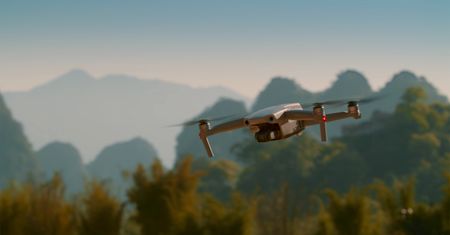 DJI Mavic Air 2 – zdjęcia 48 Mpix, kręcenie 4K/60p, ActiveTrack 3.0 i więcej