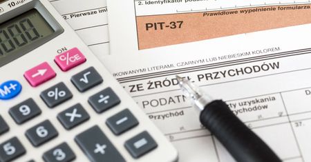 Walka z szarą strefą. Fiskus uderzy podatkiem w pracodawcę, który zatrudnia na czarno