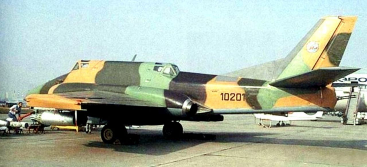 Samolot szturmowy Ił-102