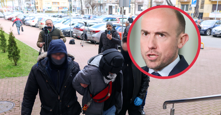 "To wyjątkowo perfidne". Budka ostro o wpisie Ziobry po śmierci Kamilka