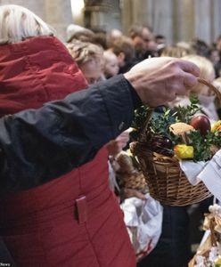 Koronawirus w Polsce. "Mamy III falę". Co z Wielkanocą?