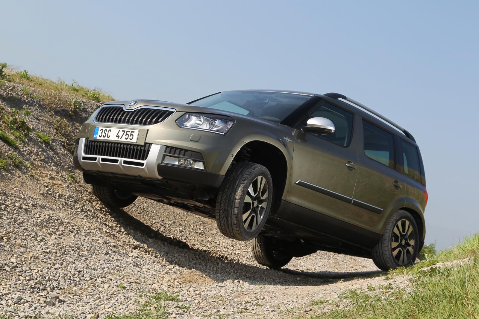Wbrew pozorom, Skoda Yeti potrafi naprawdę dużo w terenie, a brak reduktora trzeba nadrabiać umiejętnościami