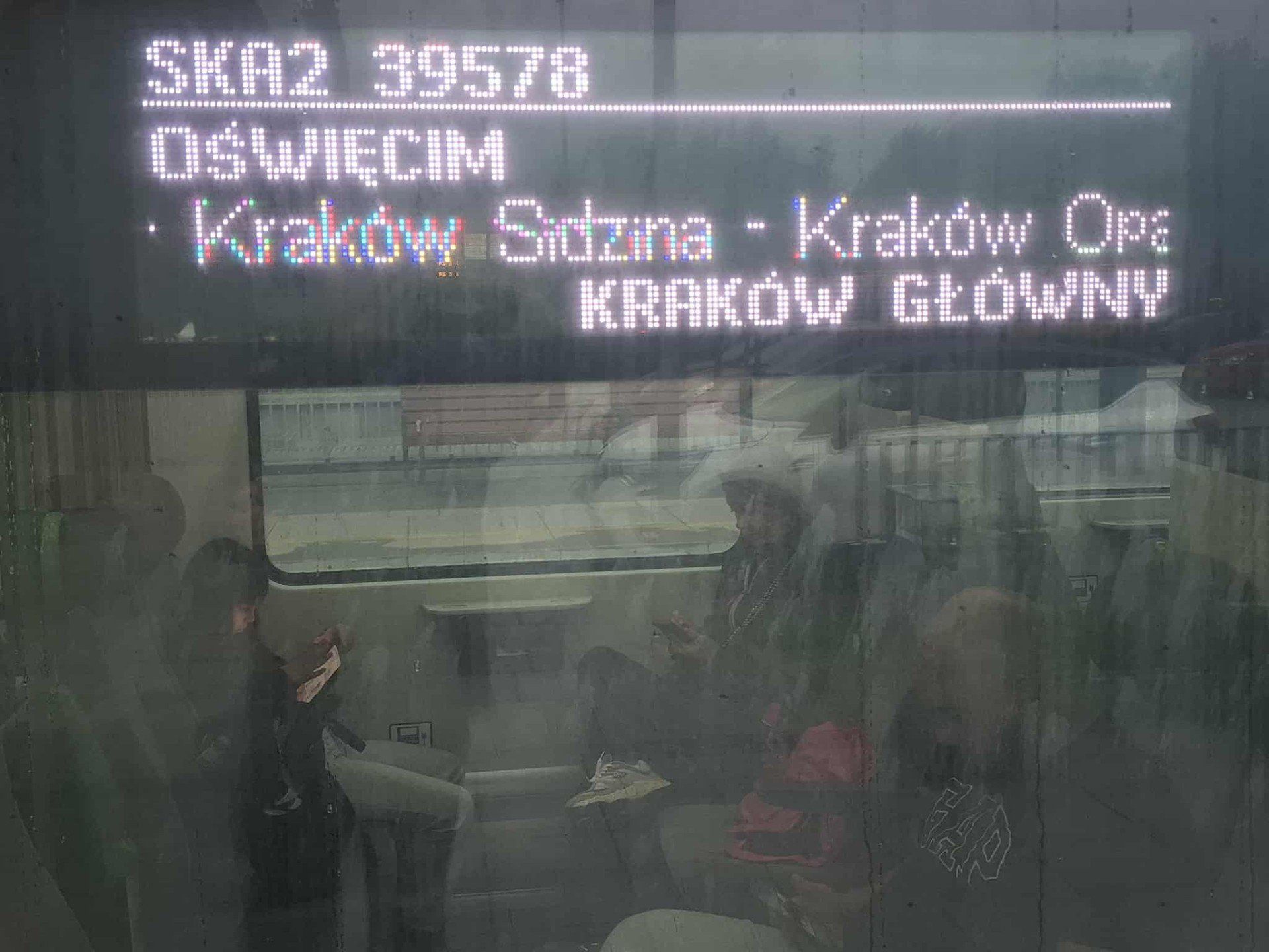 Połączenie kolejowe linią 94 pomiędzy Krakowem i Oświęcimiem przez Skawinę przywrócono po 10 latach