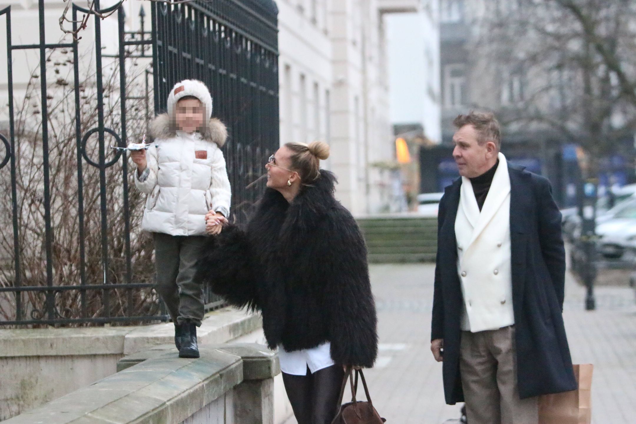 Izabela Janachowska z rodziną 