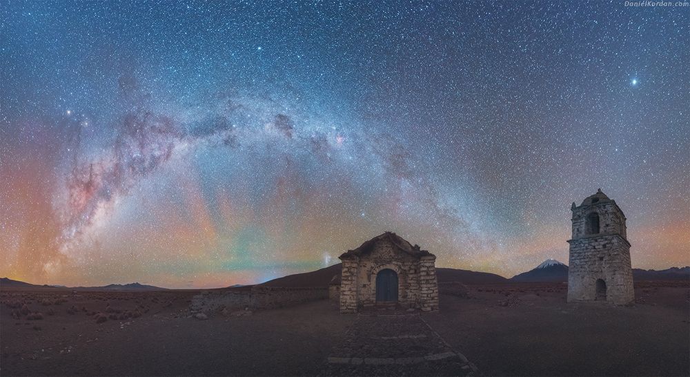 Daniel Kordan i jego bajeczna gwiezdna tęcza, którą sfotografował na odludnych terenach Boliwii 12