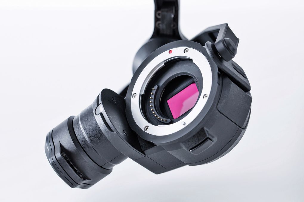 DJI X5 i X5R: dron kamerami 4K i matrycą Mikro 4/3 4