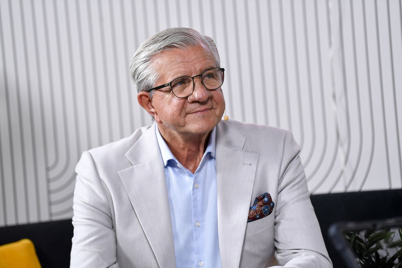 On nie narzeka na emeryturę. Oto ile dostaje 71-letni Chajzer