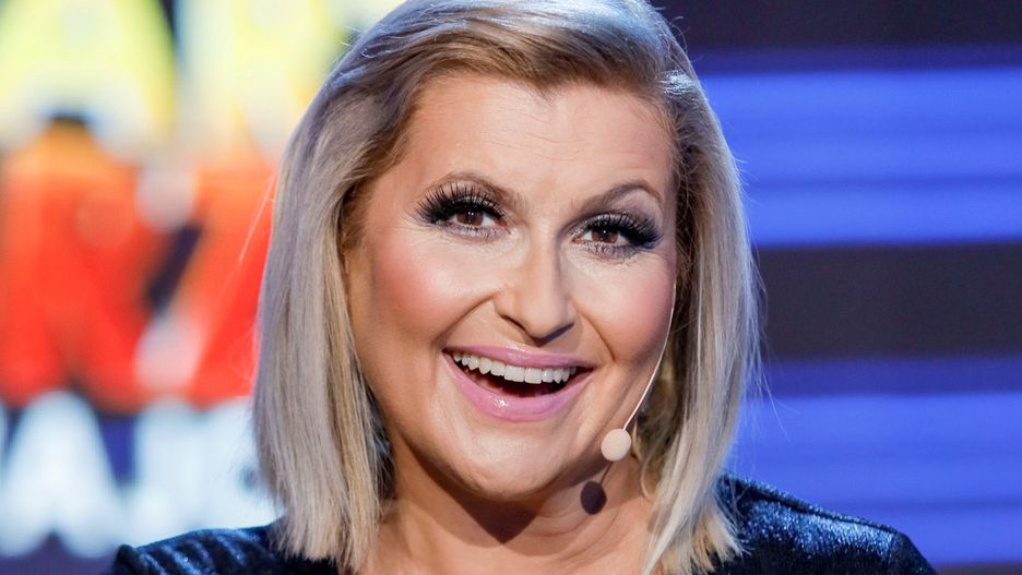 Katarzyna Skrzynecka wystąpiła na scenie w pięknej kreacji 