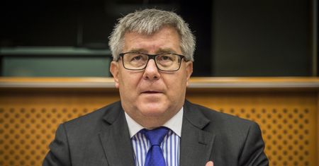 Ryszard Czarnecki odpiera zarzuty wiceprzewodniczącej KE