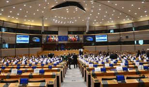 Debata o Polsce w PE. Mówili i kłócili się głównie Polacy