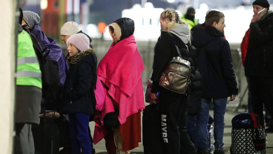 Ukrainian refugees on the Slovak border
Ukrainian refugees have arrived at the border crossing in Vysne Nemecke, Slovakia on March 18, 2022. Ukrainians because of the Russian invasion are leaving their homes and fleeing to neighboring countries. According to the latest figures, more than 3 million people have left Ukraine. Photo: Luka Stanzl/PIXSELL 
Dostawca: PAP/PIXSELL
Luka Stanzl/PIXSELL
Slovakia, refugees, war, Ukraine, German cherries, Vysne Nemecke, border crossing, granica, inwazja, konflikt zbrojny, rosyjska, rosyjski, sytuacja na Ukrainie, uchodźcy, Wojna na Ukrainie, wsparcie