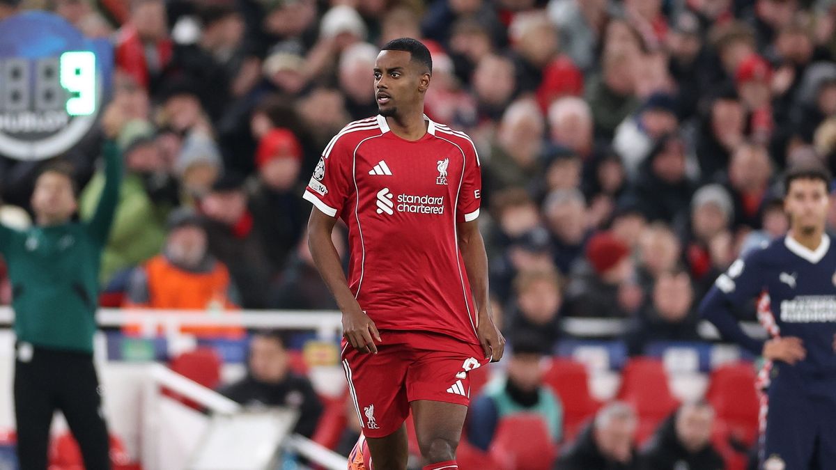 Alexander Isak kupił psa po fali pogróżek