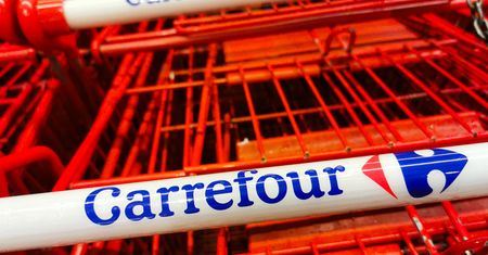 Państwowy gigant rezygnuje z przejęcia Carrefoura. Jest decyzja