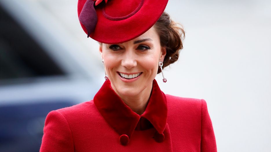 Kate Middleton stosuje na cerę ten trik