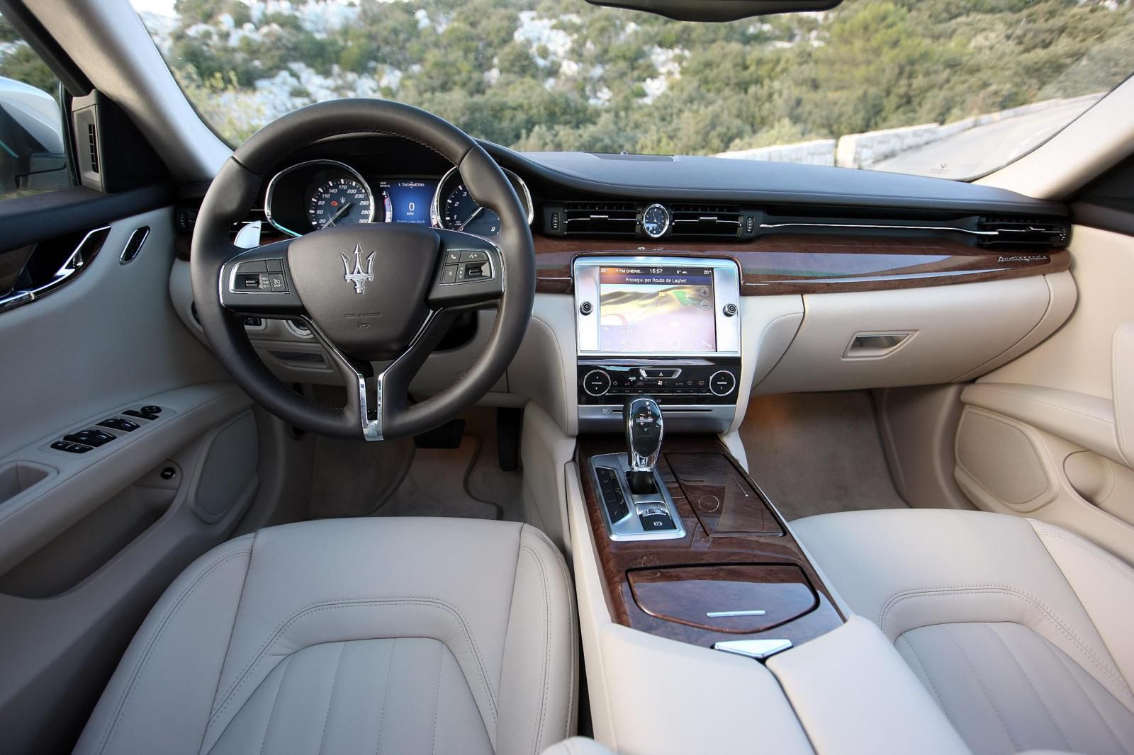 Odświeżone Maserati Quattroporte [galeria] 26