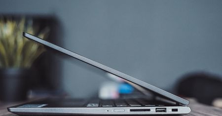 Jaki laptop wybrać? Dwa modele, które kuszą najbardziej