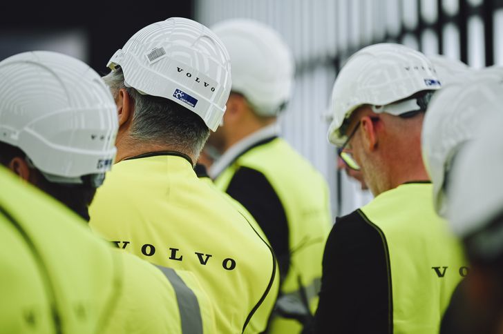 Volvo zwolni 2,5 tys. osób. Akcje koncernu runęły