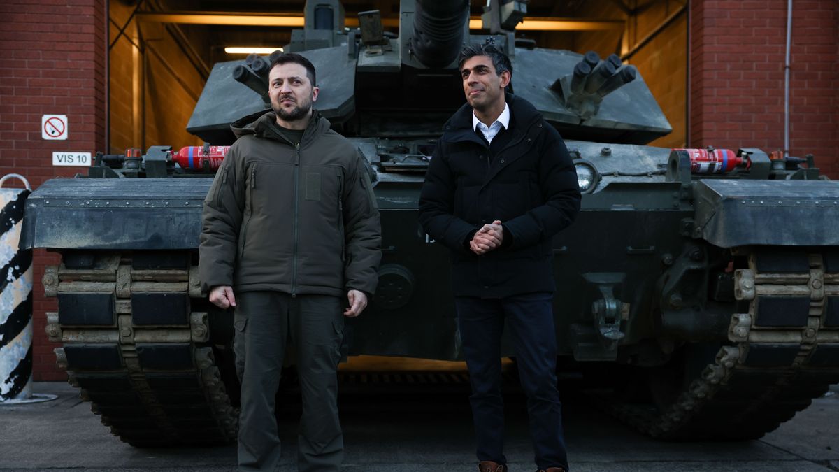 Prezydent Ukrainy Wołodymyr Zełenski w trakcie wizyty w Wielkiej Brytanii. Spotkanie z brytyjskim premierem Rishi Sunakiem