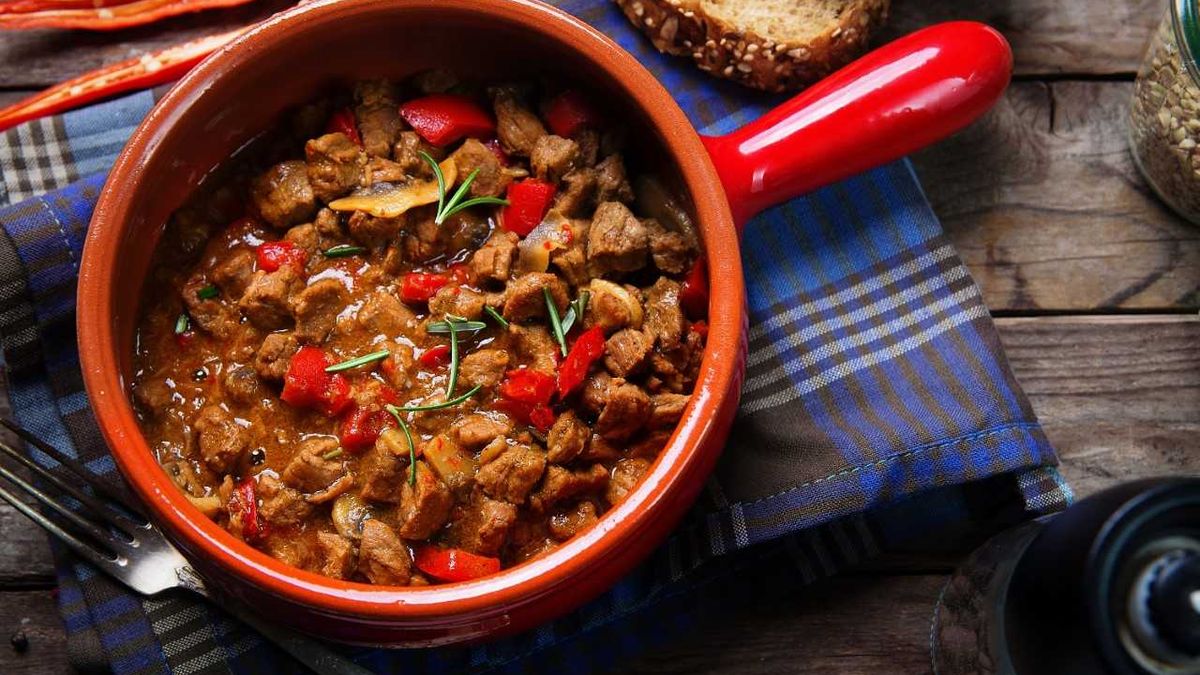 Mięso w aromatycznym sosie