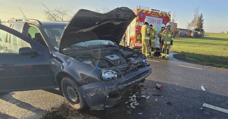 Zderzenie volkswagena z microcarem. Nie żyje 70-letni kierowca