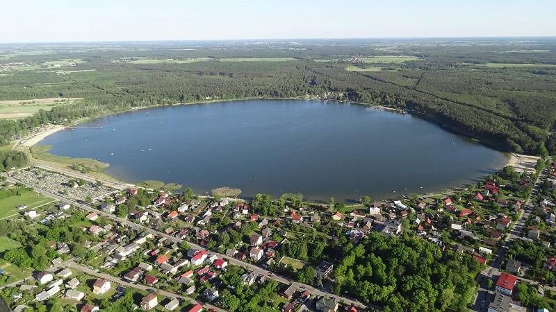 Jezioro Firlej widok z drona