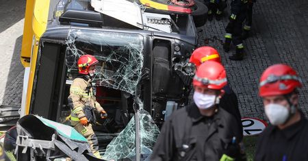Warszawa. Objazdy po wypadku autobusu na Moście Grota