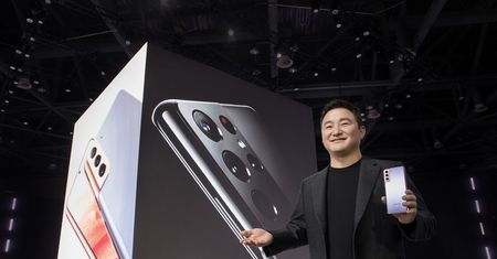 Bixby wreszcie na coś się przydało. Zdradziło mi, jakie smartfony Samsunga pojawią się w sierpniu