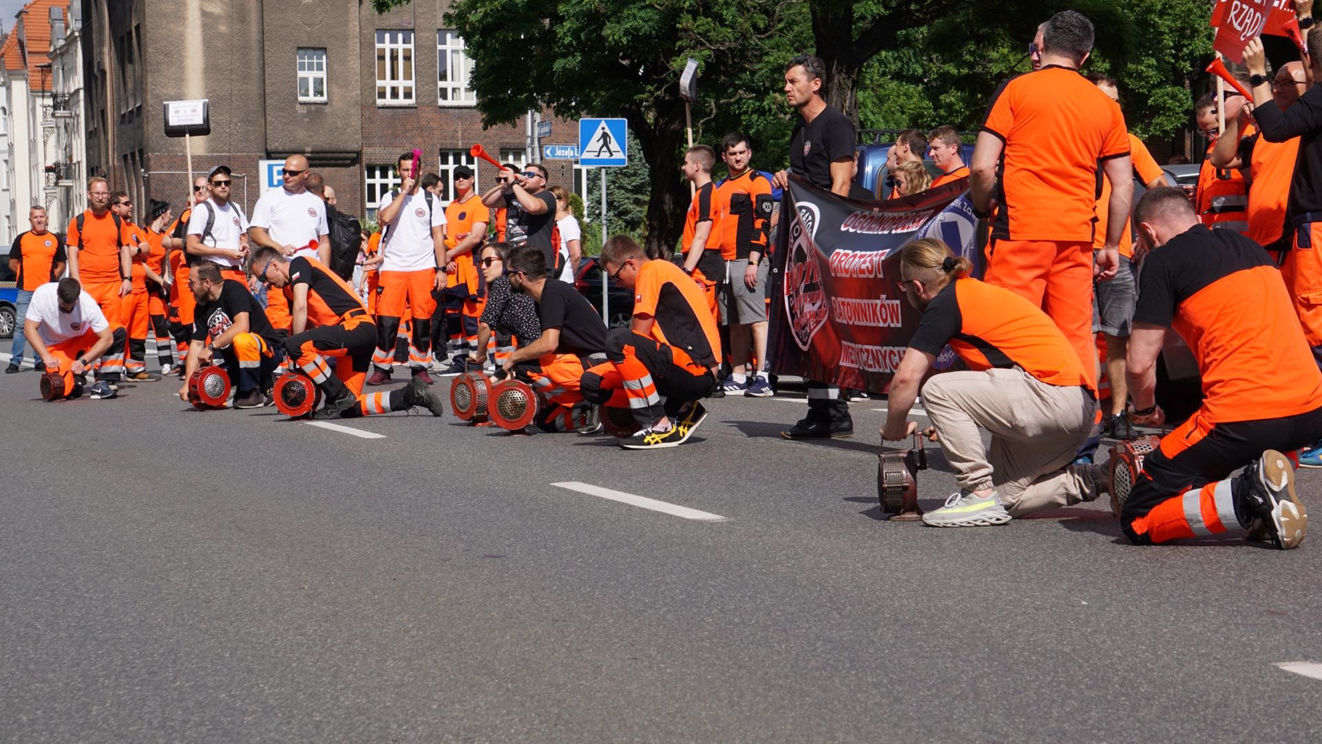 Protest ratowników medycznych w Katowicach 