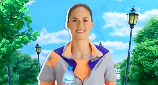 „Wyskocz z kapci i znajdź własną drogę do witalności” w reklamach Nałęczowianki (wideo)