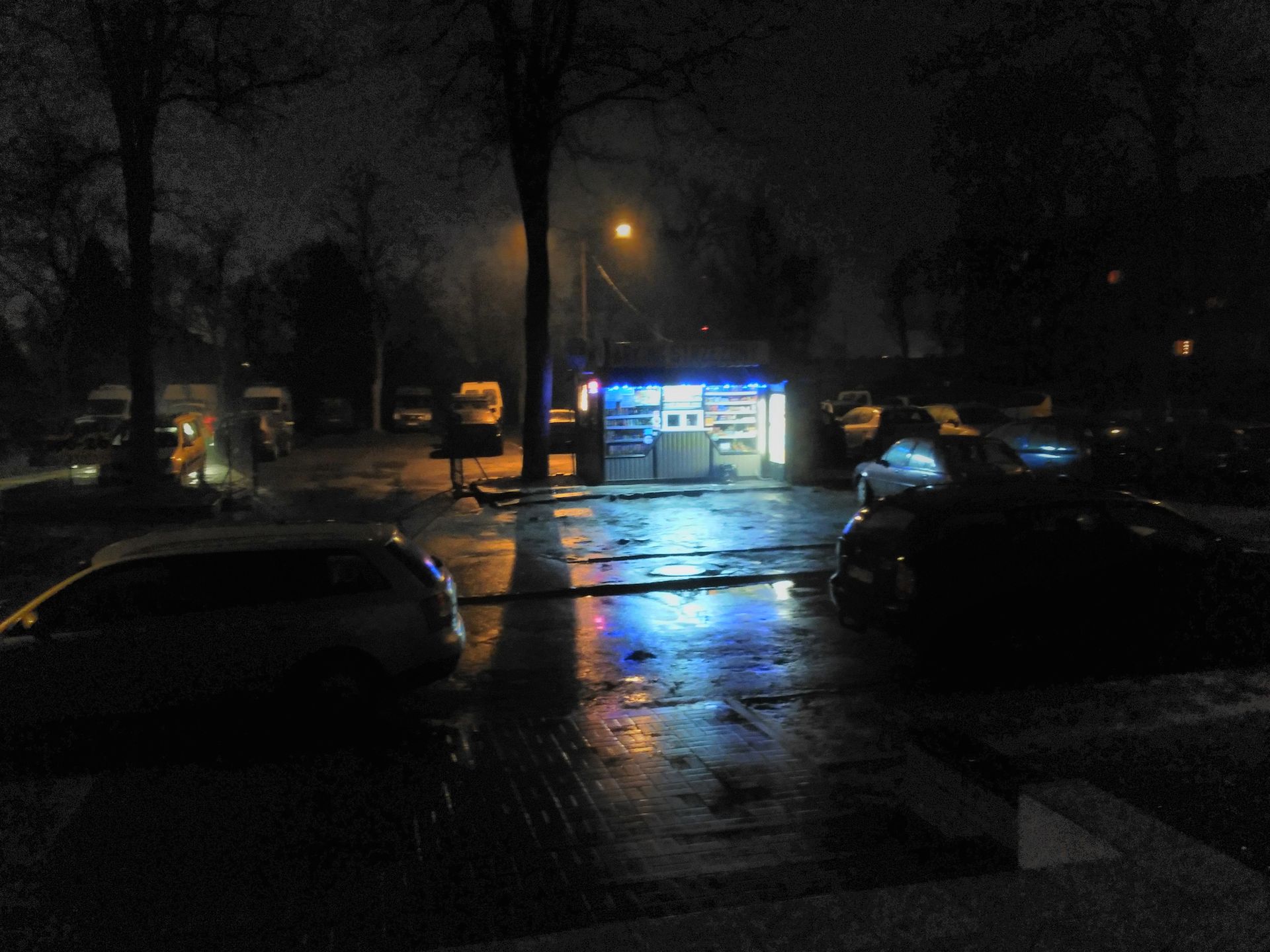 YotaPhone 2 - telefon o dwóch twarzach. Test i recenzja smartfona z ekranem E Ink 61