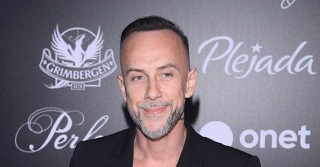 Nergal przeprasza za śpiewanie do penisa z ukrzyżowanym Chrystustem: "Moim zamiarem było rozbawienie żeńskiej części publiczności"