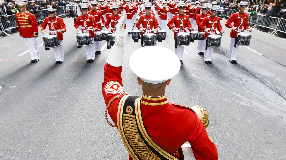 Trumpowi marzy się wielka parada wojskowa? W dniu jego urodzin