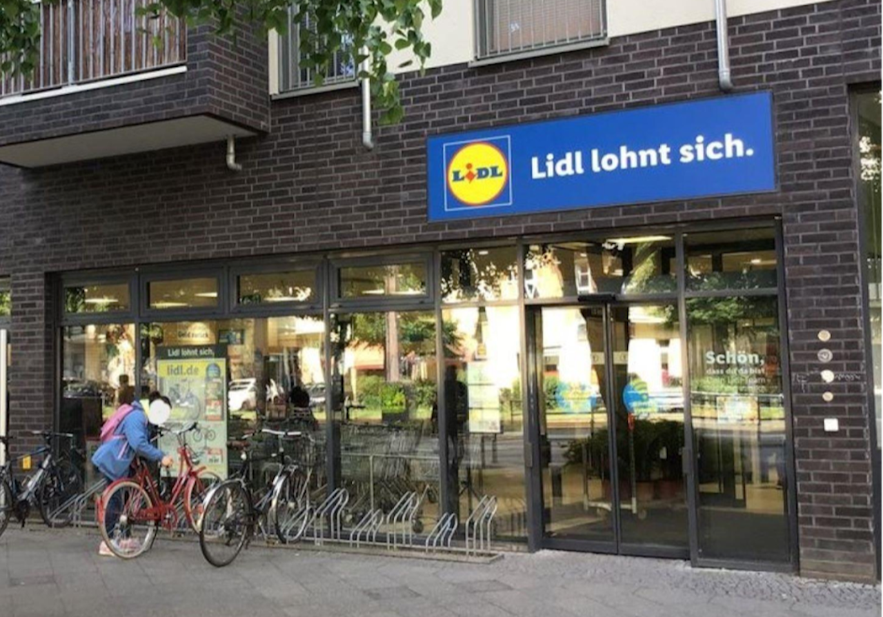 W Niemczech rozdają bony na zakupy w Lidlu. Jest jeden warunek