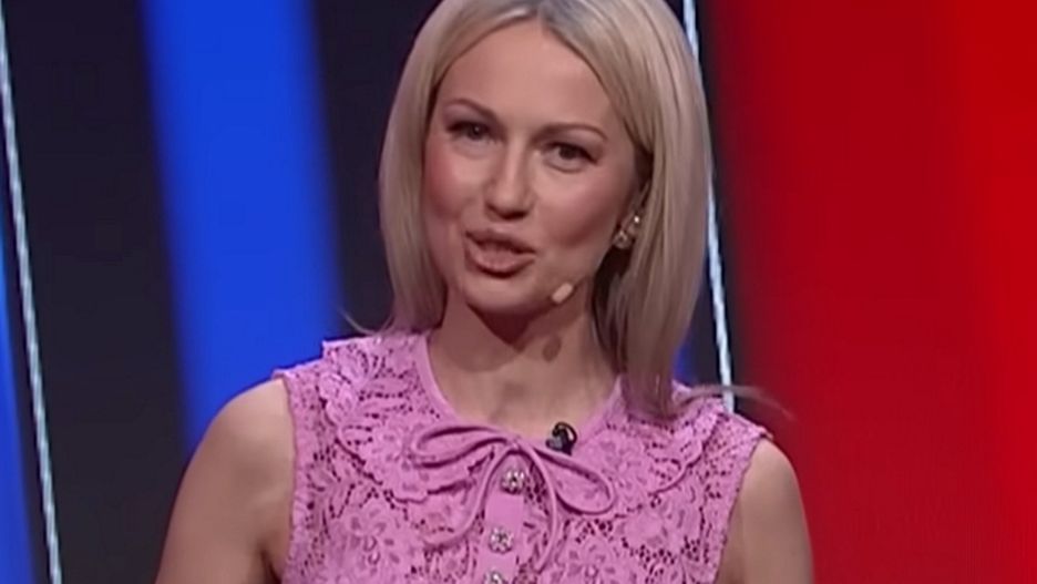Magdalena Ogórek jest jedną z prowadzących "Arenę poglądów" w TVP